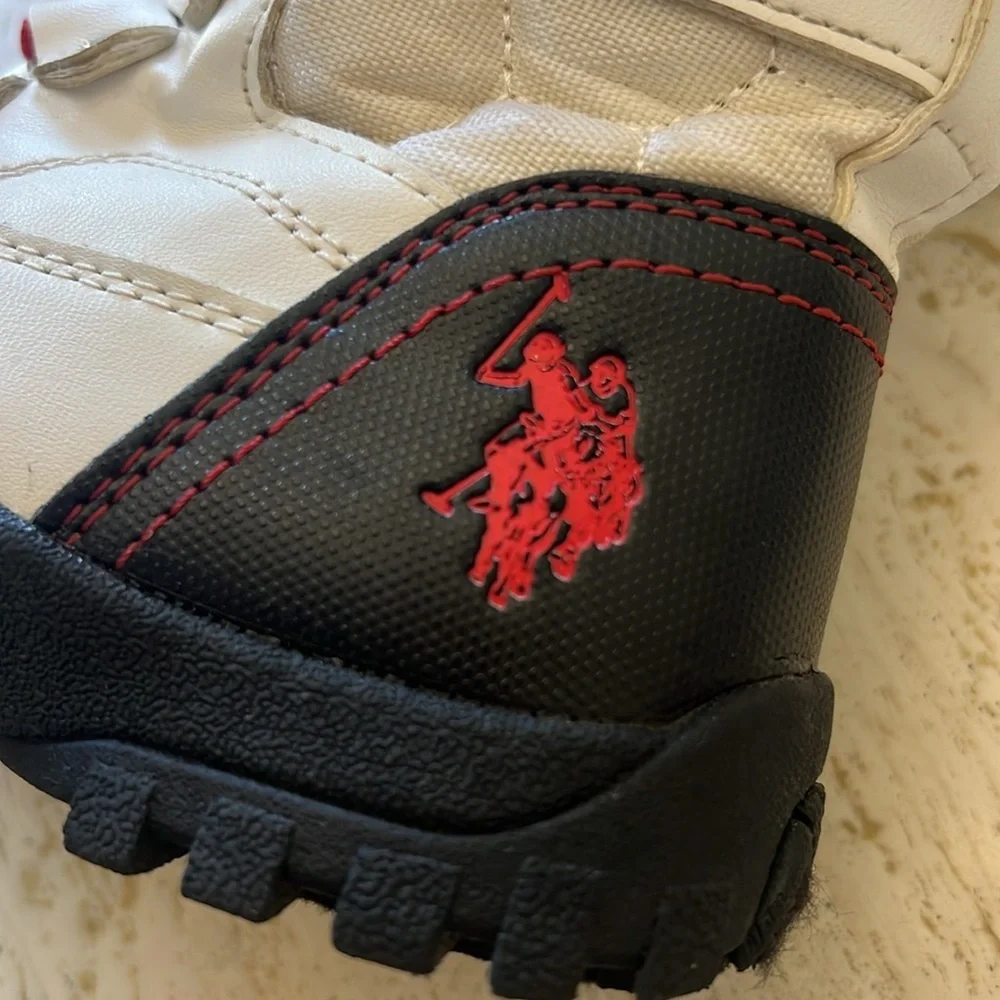 U.S. POLO ASSN. snow winter boots little kid size 11